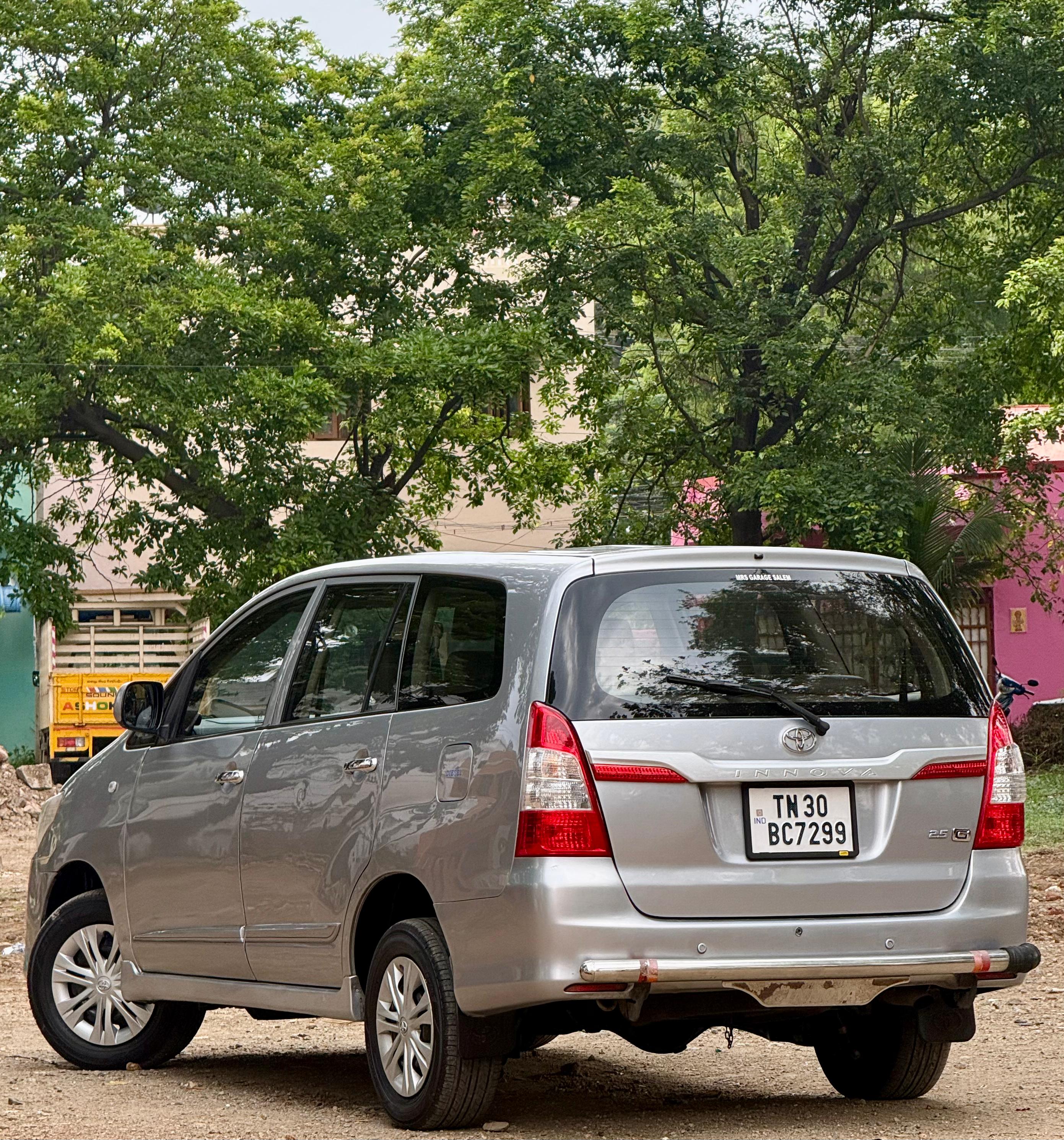 Toyota Innova - Image 4